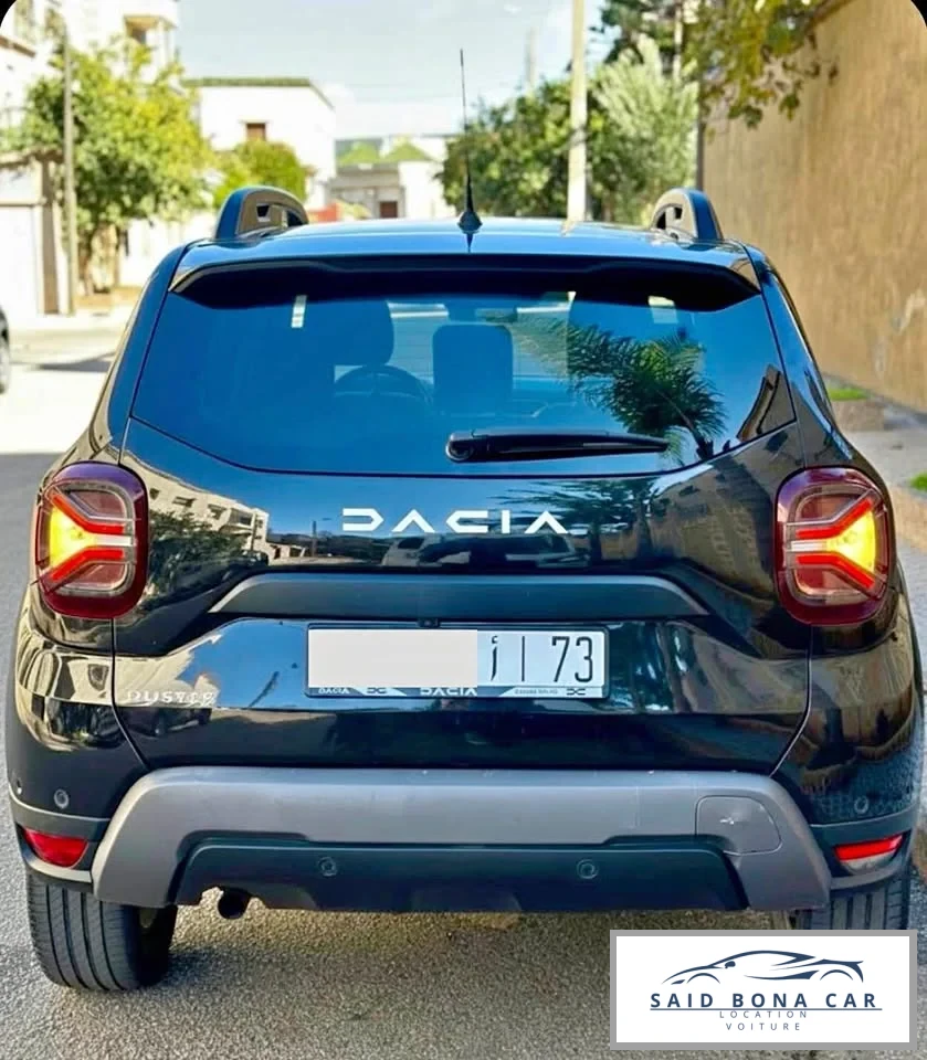 DACIA DUSTER NOIR 2026 - Vue 3 carrosserie et intérieur