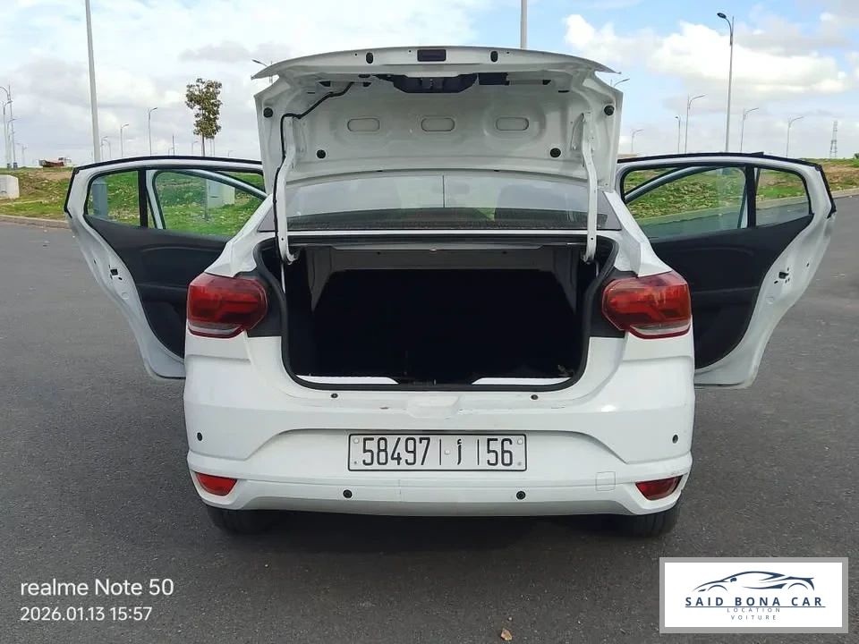 DACIA LOGAN BLANCHE 2026 - Vue 2 carrosserie et intérieur