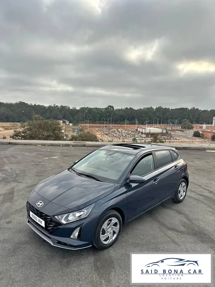 HYUNDAI I20 NOIR 2025 - Vue 1 carrosserie et intérieur