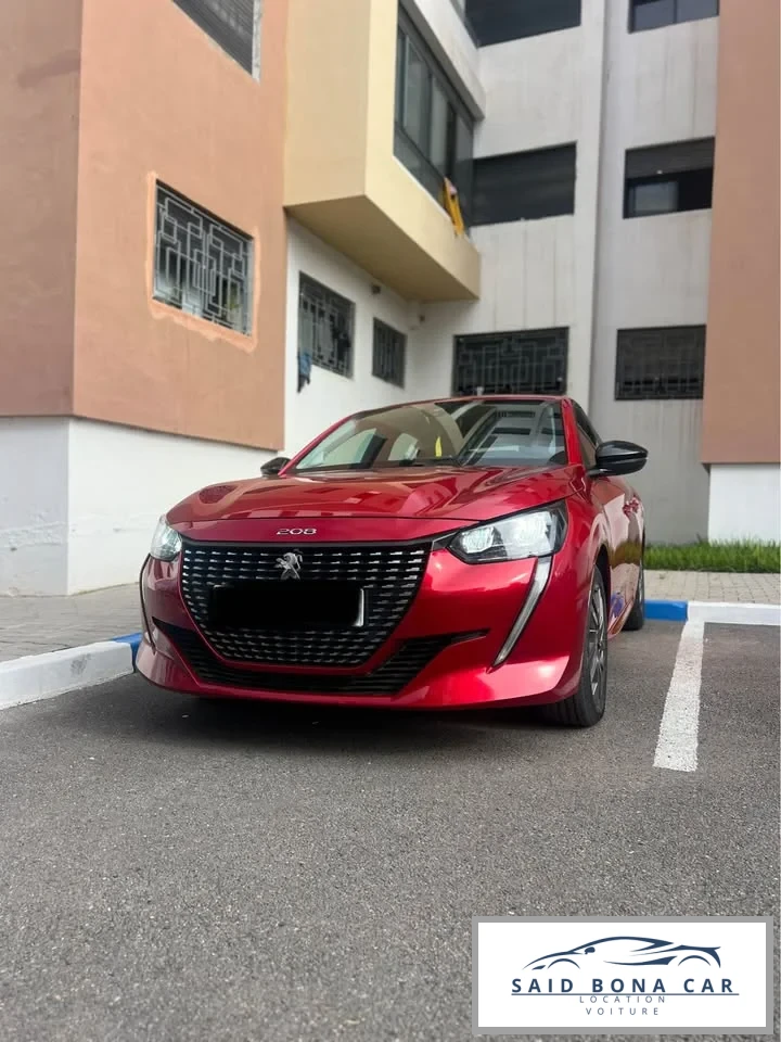 PEUGEOT 208 ROUGE 2026 - Vue 2 carrosserie et intérieur