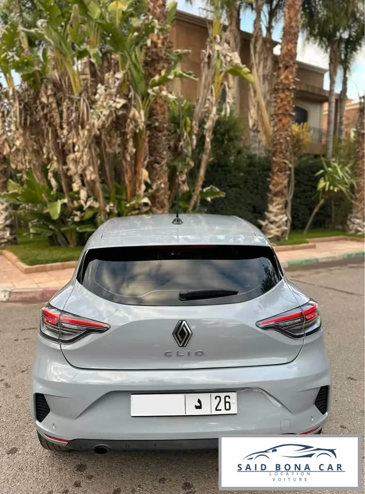 RENAULT CLIO 5 GRISE 2026 - Vue 4 carrosserie et intérieur