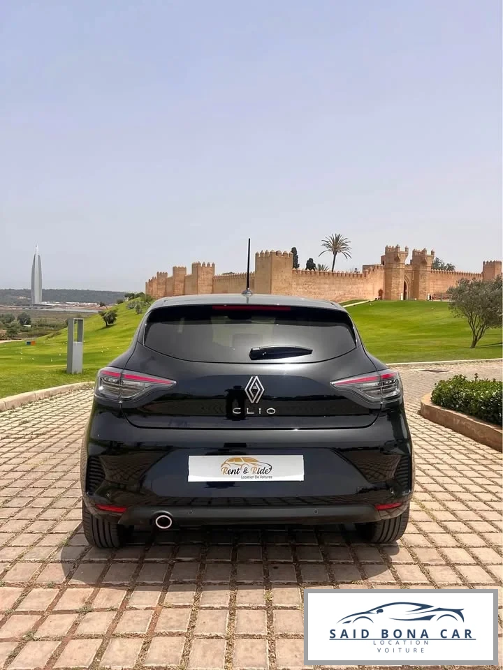 RENAULT  CLIO 5 NOIR 2026 FULL OPTION - Vue 1 carrosserie et intérieur