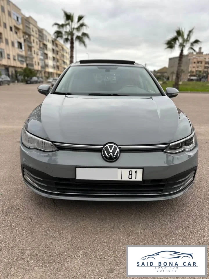Volkswagen Golf 8 2024 - Vue 2 carrosserie et intérieur
